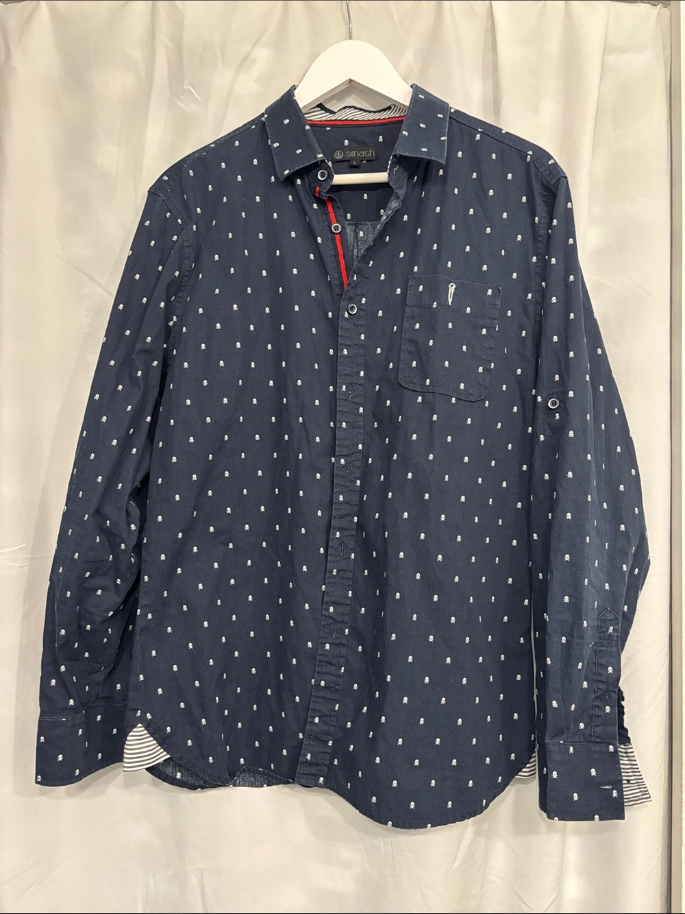 Smash Men's Navy Blue Skull Print Button-Down Shirt
